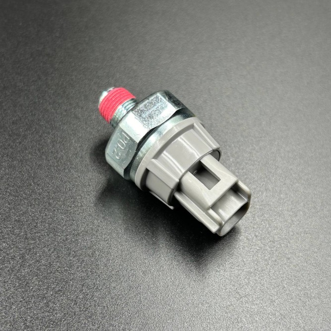 Датчик давления масла YAMAHA PZ50;FX;RS;RX;SR;VK10 (8FP-82504-00)