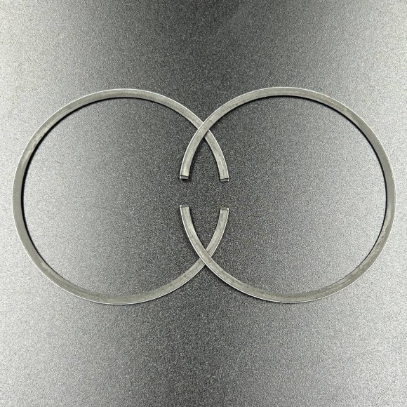 Кольца поршневые, комплект на один поршень Yamaha Viking 540 (STD) (Osaka)(09-808)