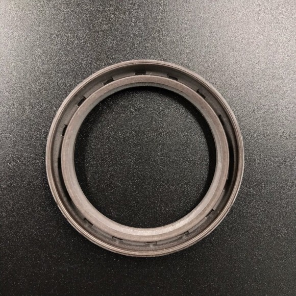 Сальник Yamaha (93102-40M38; 93102-40M14) (40x52x6) (Yamaha)