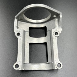 Крепление электростартера Suzuki DT25-30 (Suzuki)