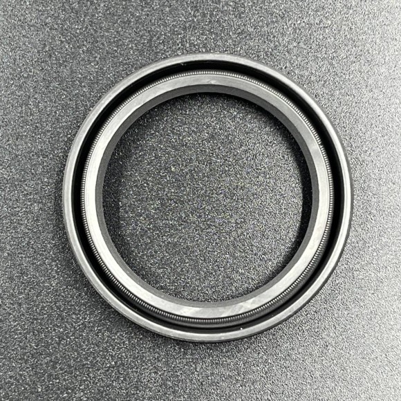 Сальник Tohatsu (3C8-00121-0;26-803879;93102-32M07) (32x42x6) (Tohatsu) Сальник Tohatsu (3C8-00121-0;26-803879;93102-32M07) (32x42x6) (Tohatsu)