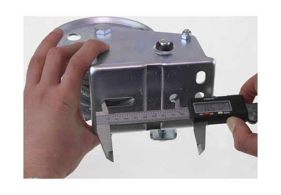 Лебедка для прицепа 1200 lbs (545 кг) Лебедка для прицепа 1200 lbs (545 кг)