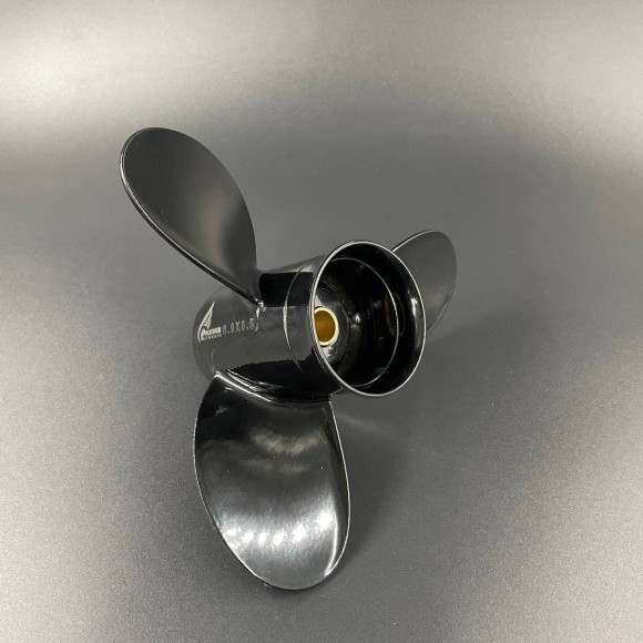 Гребной винт Tohatsu/Mercury 8-9.8 Megara (3x8.9x8.5) (Polastorm) Гребной винт Tohatsu/Mercury 8-9.8 Megara (3x8.9x8.5) (Polastorm)