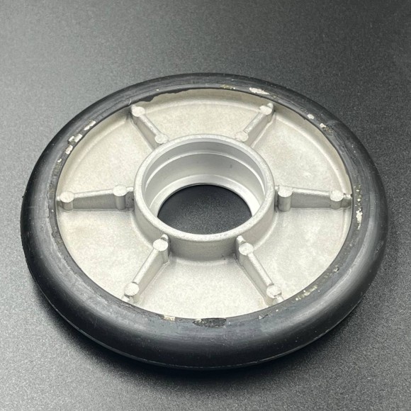 Каток (130 мм) для снегоходов Yamaha VK540 (8AC-47550) (KINETIX)