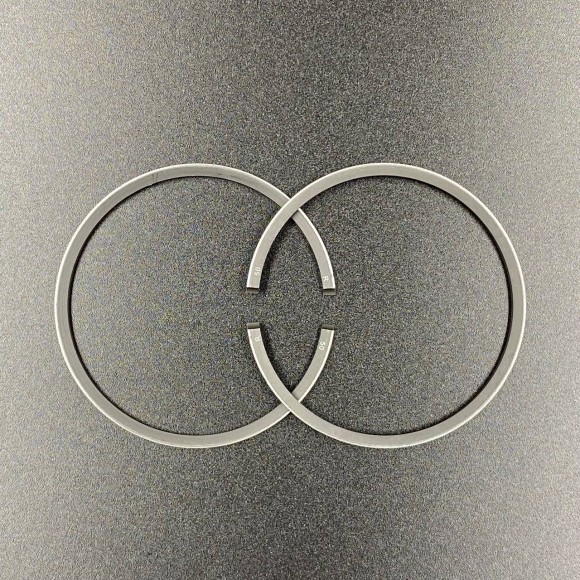 Кольца поршневые, комплект на один поршень Suzuki DT9.9-15 (толщина 2mm) (0.50mm) (Omax)