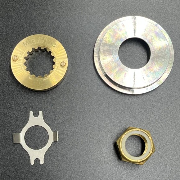 Гребной винт Mercury 90CT-400 (4x15-1/4x22)(RH) (Polastorm) Гребной винт Mercury 90CT-400 (4x15-1/4x22)(RH) (Polastorm)