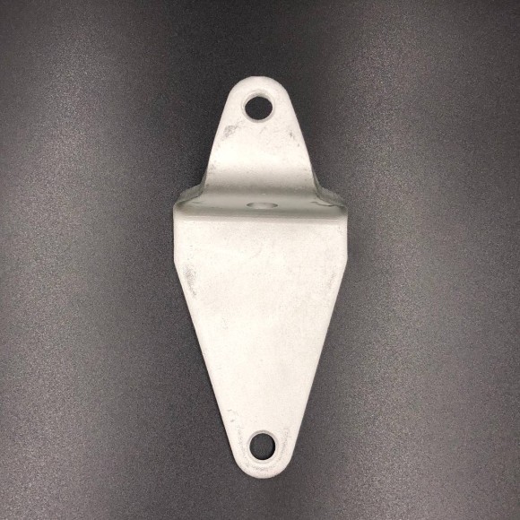 Кронштейн крепления рулевой тяги Yamaha 20-30 (Omax) Кронштейн крепления рулевой тяги Yamaha 20-30 (Omax)