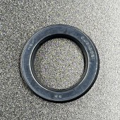 Уплотнение штока гидроподъемника Yamaha 115-250, F95-275 (64E-4384J-00) (Yamaha) Уплотнение штока гидроподъемника Yamaha 115-250, F95-275 (64E-4384J-00) (Yamaha)