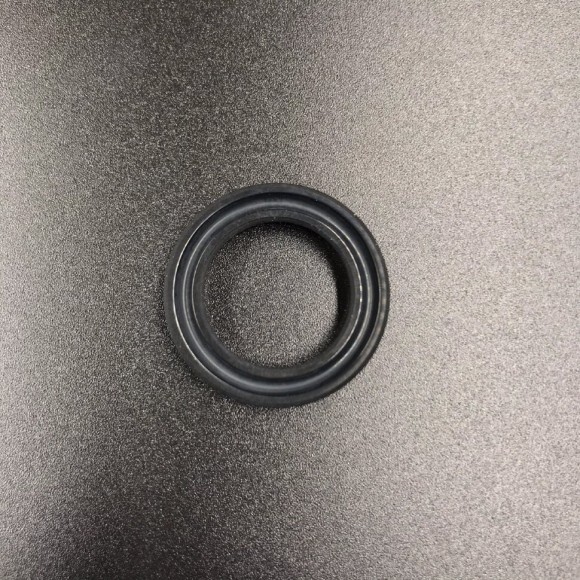 Уплотнение штока гидроподъемника Yamaha 115-250, F95-275 (64E-4384J-00) (Yamaha) Уплотнение штока гидроподъемника Yamaha 115-250, F95-275 (64E-4384J-00) (Yamaha)