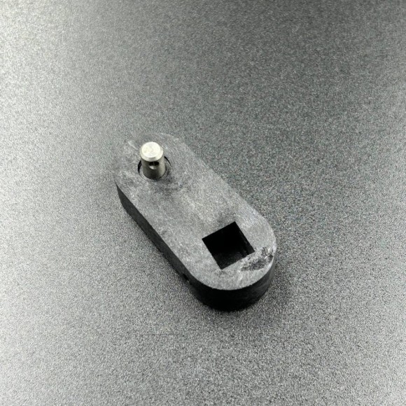 Рычаг оси включения хода Yamaha F9.9-40 (Yamaha)