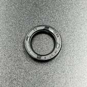 Уплотнение штока гидроподъемника Honda BF75-225(PREMARINE)