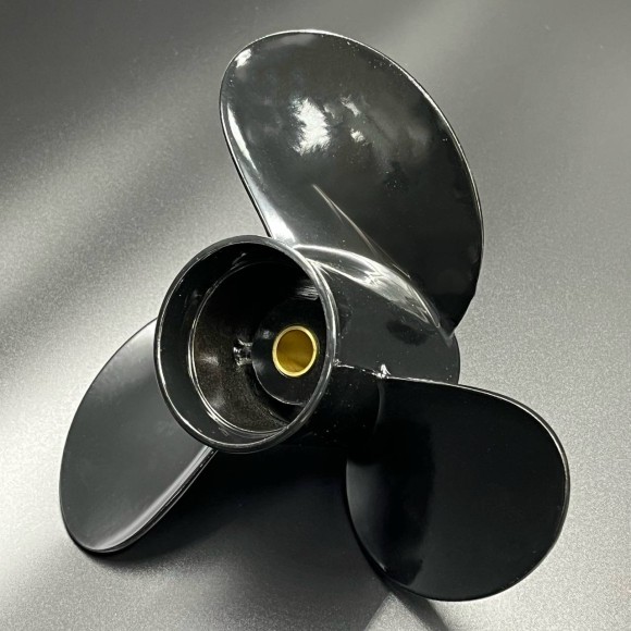 Гребной винт Tohatsu/Mercury 8-9.8 Megara (3x8.5x7.5) (Polastorm) Гребной винт Tohatsu/Mercury 8-9.8 Megara (3x8.5x7.5) (Polastorm)