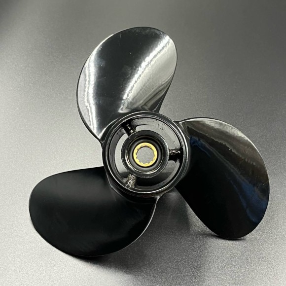 Гребной винт Tohatsu/Mercury 8-9.8 Megara (3x8.5x7.5) (Polastorm)
