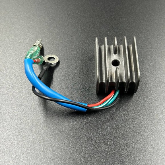 Выпрямитель тока Yamaha 6-70, F8-15 (6G1-81970-00) (Omax) Выпрямитель тока Yamaha 6-70, F8-15 (6G1-81970-00) (Omax)