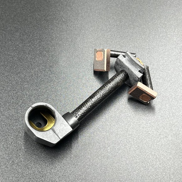 Щетки электростартера Suzuki DF15-60 (Suzuki)