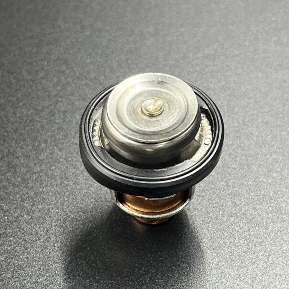 Термостат Suzuki 60° (17670-94402; 17670-94403) (KACAWA)