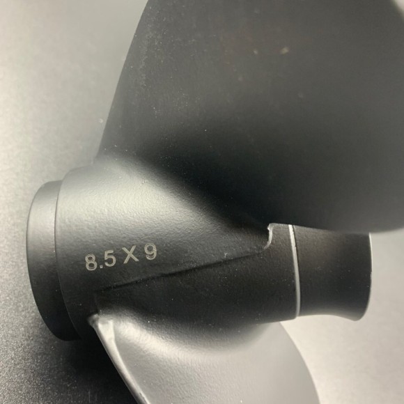 Гребной винт Tohatsu 8-9.8 (3x8.5x9) (3B2-64517-1; 3B2B64517-0) (YHS)