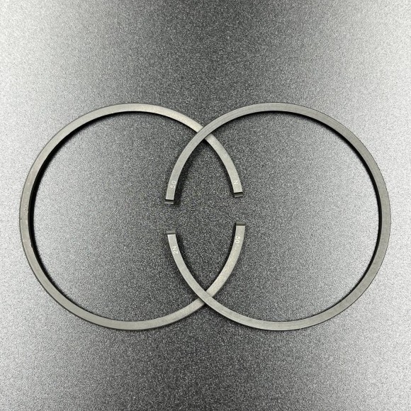 Кольца поршневые, комплект на один поршень Tohatsu 25-30 (0.50mm) (Osaka)