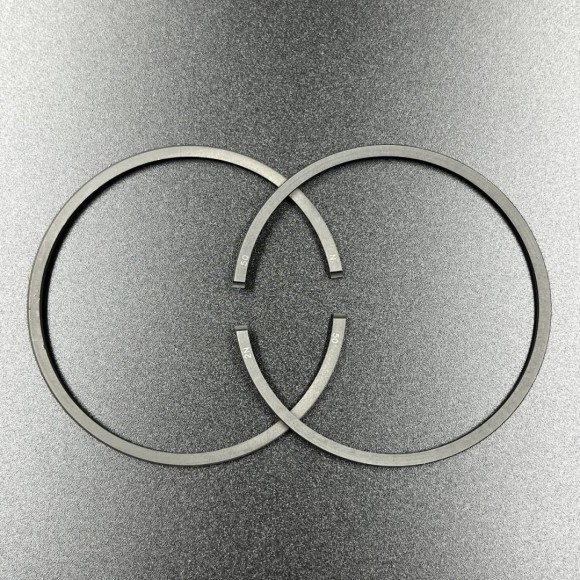 Кольца поршневые, комплект на один поршень Tohatsu 25-30 (0.50mm) (Osaka)
