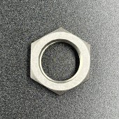 Гайка ведущей шестерни Yamaha 90170-16M01 Гайка ведущей шестерни Yamaha 90170-16M01