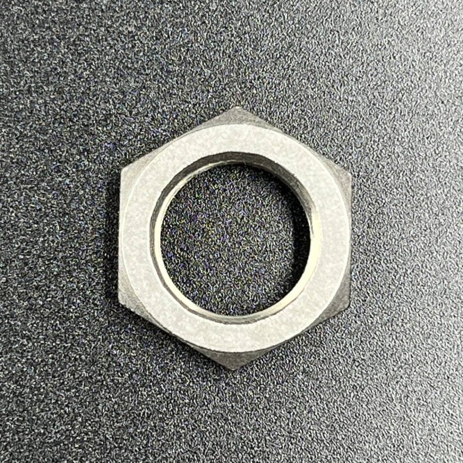 Гайка ведущей шестерни Yamaha 90170-16M01