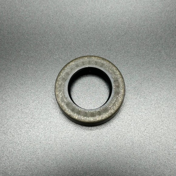 Манжета резинометаллическая SEAL (Quicksilver) Манжета резинометаллическая SEAL (Quicksilver)