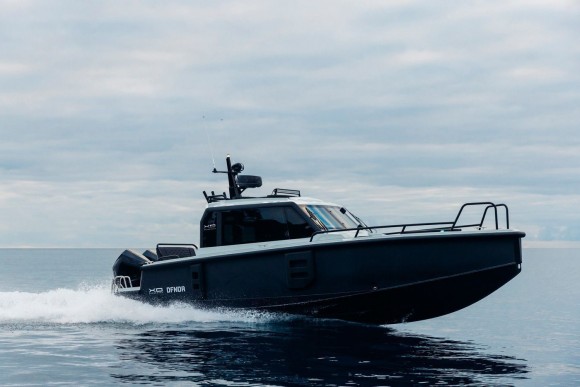 Катер XO DFNDR 8