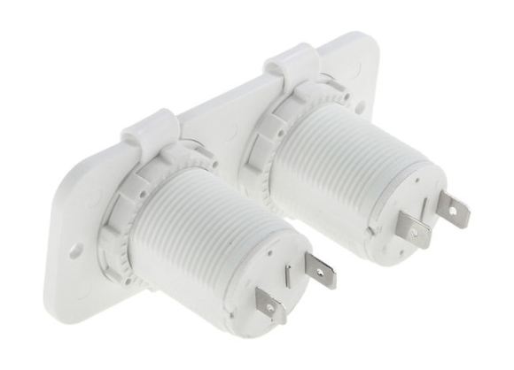 Панель с двумя разъёмами прикуривателя, белая Панель с двумя разъёмами прикуривателя, белая