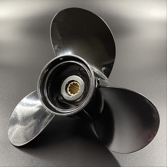 Гребной винт Suzuki DT20-DT30, DF25-DF30, DF25A-DF30A (3x10-1/4x13) (Marine Rocket) Гребной винт Suzuki DT20-DT30, DF25-DF30, DF25A-DF30A (3x10-1/4x13) (Marine Rocket)