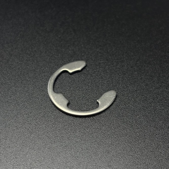 Кольцо стопорное стальное E RING (Quicksilver)