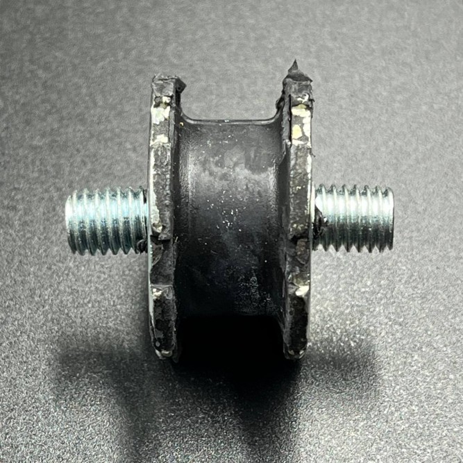 Подушка двигателя Yamaha BRAVO (8V7-21486-00) (KINETIX)