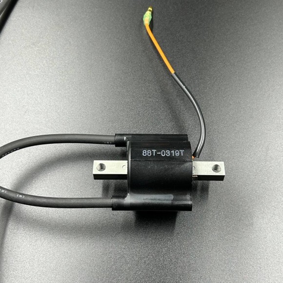 Катушка высоковольтная Yamaha VK540 (88T-82310-01; 8AB-82310-09) (Yamaha)