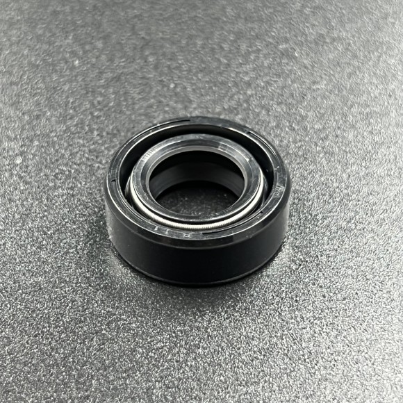 Сальник Honda (91252-ZV1-003) (13х23х8) (Honda)