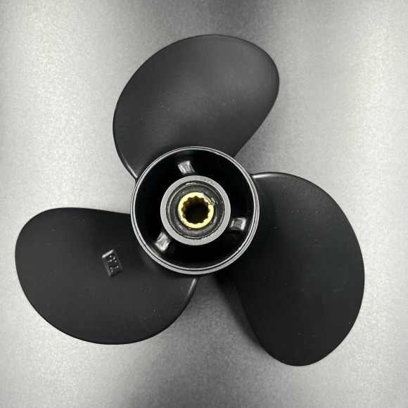 Гребной винт Tohatsu 8-9.8 (3x8.5x7.5) Гребной винт Tohatsu 8-9.8 (3x8.5x7.5)