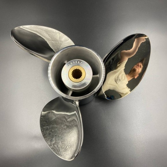 Гребной винт правого вращения VOLVO Sx Saltist AMMA (3x14 1/4x23) (Сталь) (Polastorm) Гребной винт правого вращения VOLVO Sx Saltist AMMA (3x14 1/4x23) (Сталь) (Polastorm)