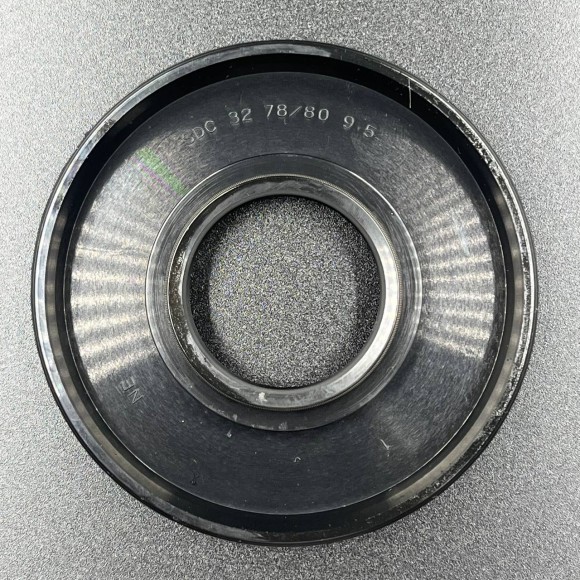 Сальник коленвала Yamaha VK540 (93103-32095)(501352) (32x78x9.5) (KINETIX)