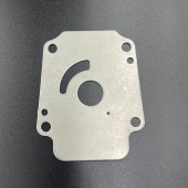 Пластина помпы охлаждения Suzuki DF25-30(A) (17471-94L20) (Premarine)