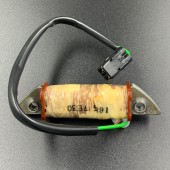 Катушка зажигания подмаховиковая Suzuki DT20-30 (Suzuki) Катушка зажигания подмаховиковая Suzuki DT20-30 (Suzuki)