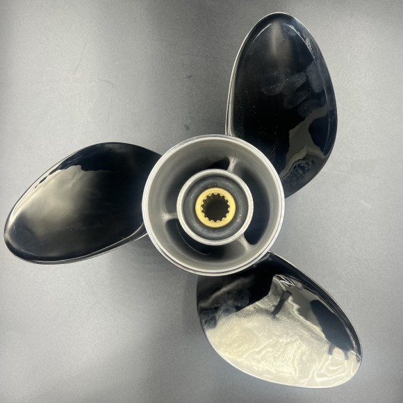 Гребной винт Yamaha 60-140, F70-F130 Stella Plus (3x13 1/2x19) (Сталь) (Polastorm) Гребной винт Yamaha 60-140, F70-F130 Stella Plus (3x13 1/2x19) (Сталь) (Polastorm)