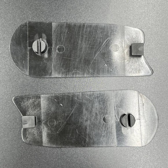 Накладка колонки пластиковая Mercruiser Bravo 1,2,3  (JSP)