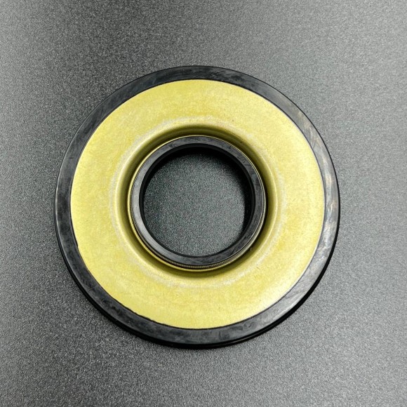 Сальник коленвала снегоход Yamaha VK540 (93103-32095) (32x78x9.5) (Osaka)