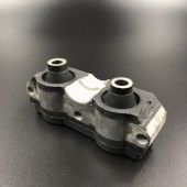 Демпфер опорный резиновый Yamaha 20-25 (Верхний) (Yamaha)