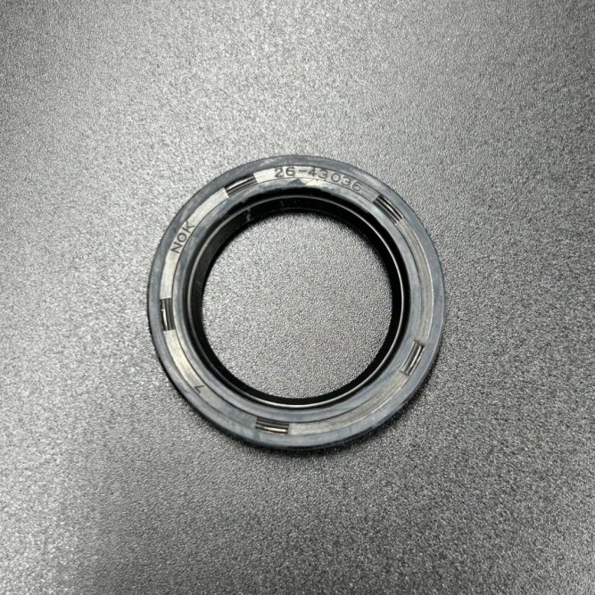 Сальник редуктора Mercury (26-43036) (25х37.4х4.9) (Quicksilver)