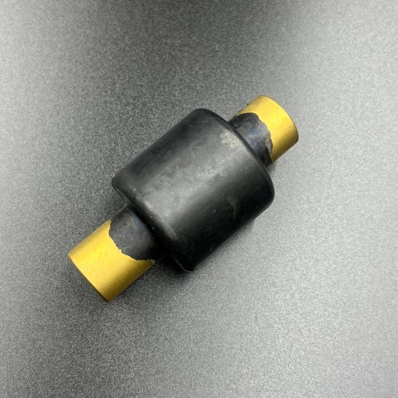 Втулка гребного винта резиновая Suzuki DT20-DT30, DF25-DF30, DF25A-DF30A (Omax) Втулка гребного винта резиновая Suzuki DT20-DT30, DF25-DF30, DF25A-DF30A (Omax)