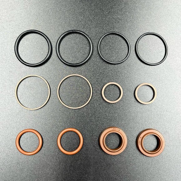 Ремкомплект поворотных гидроцилиндров  Volvo Penta SX (FSM127)  (JSP)