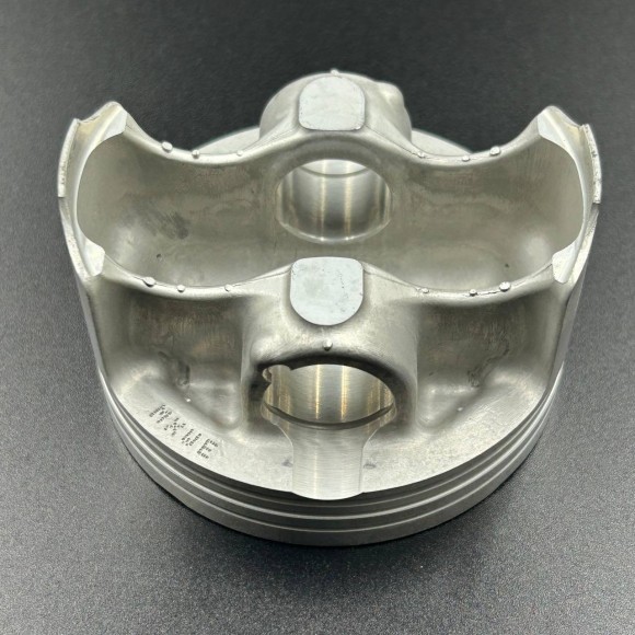 Поршень Yamaha RS10/RS90/RST90/RSG90; VK10 (STD) (Yamaha) Поршень Yamaha RS10/RS90/RST90/RSG90; VK10 (STD) (Yamaha)