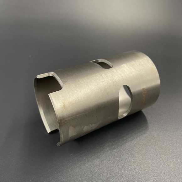 Гильза цилиндра Yamaha E8D (Omax) Гильза цилиндра Yamaha E8D (Omax)