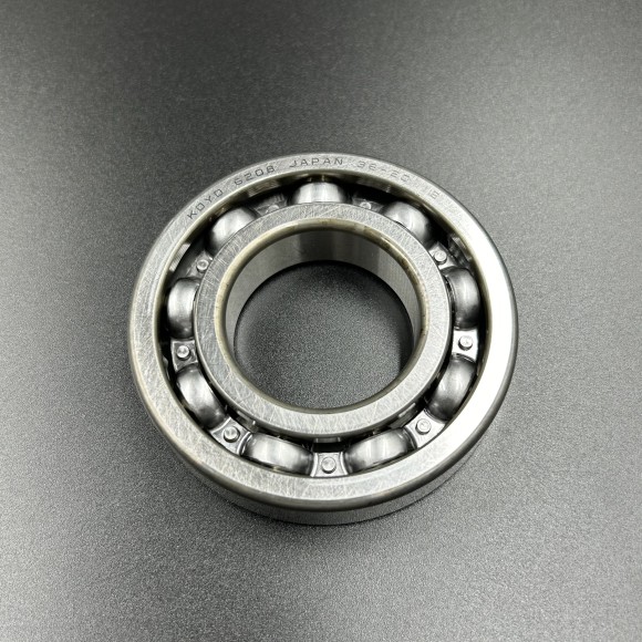 Подшипник шариковый Suzuki DF150-300, DF150-350(A) (40x80x18) (Suzuki) Подшипник шариковый Suzuki DF150-300, DF150-350(A) (40x80x18) (Suzuki)