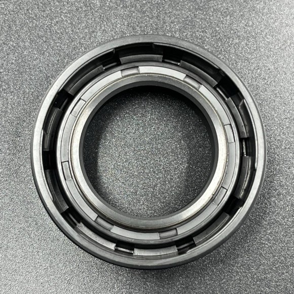 Сальник Tohatsu (3B7-60111-0) (30x50x12) (Tohatsu) Сальник Tohatsu (3B7-60111-0) (30x50x12) (Tohatsu)