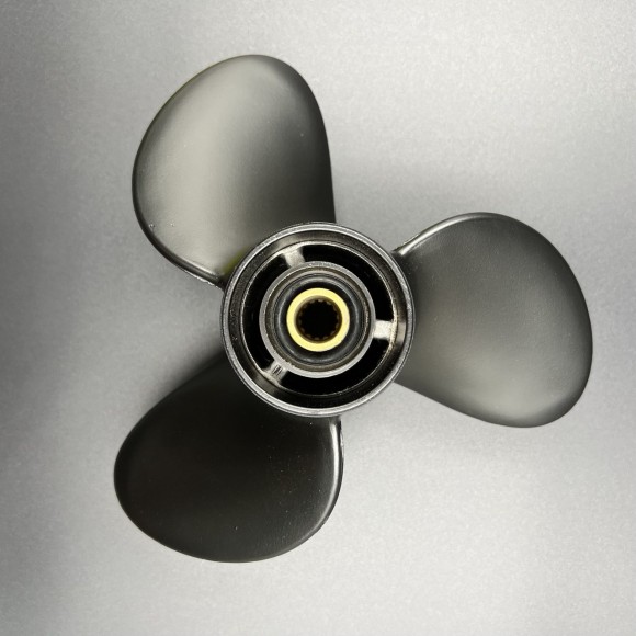 Гребной винт Tohatsu 9.9-18 (3x9.5x11) Гребной винт Tohatsu 9.9-18 (3x9.5x11)